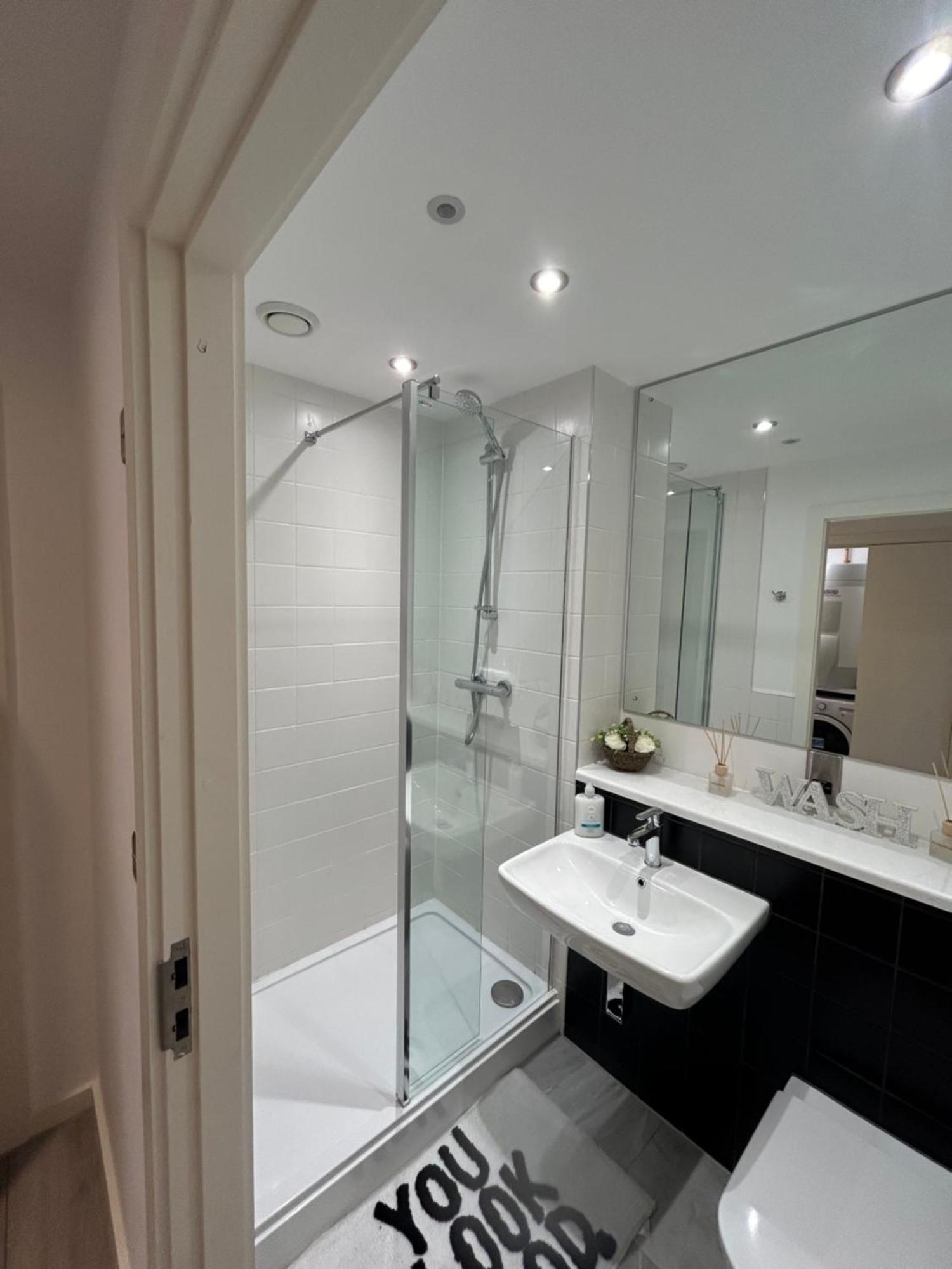 Park Central Liverpool Apartment Luaran gambar